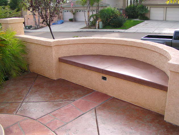 Walls_Bench16