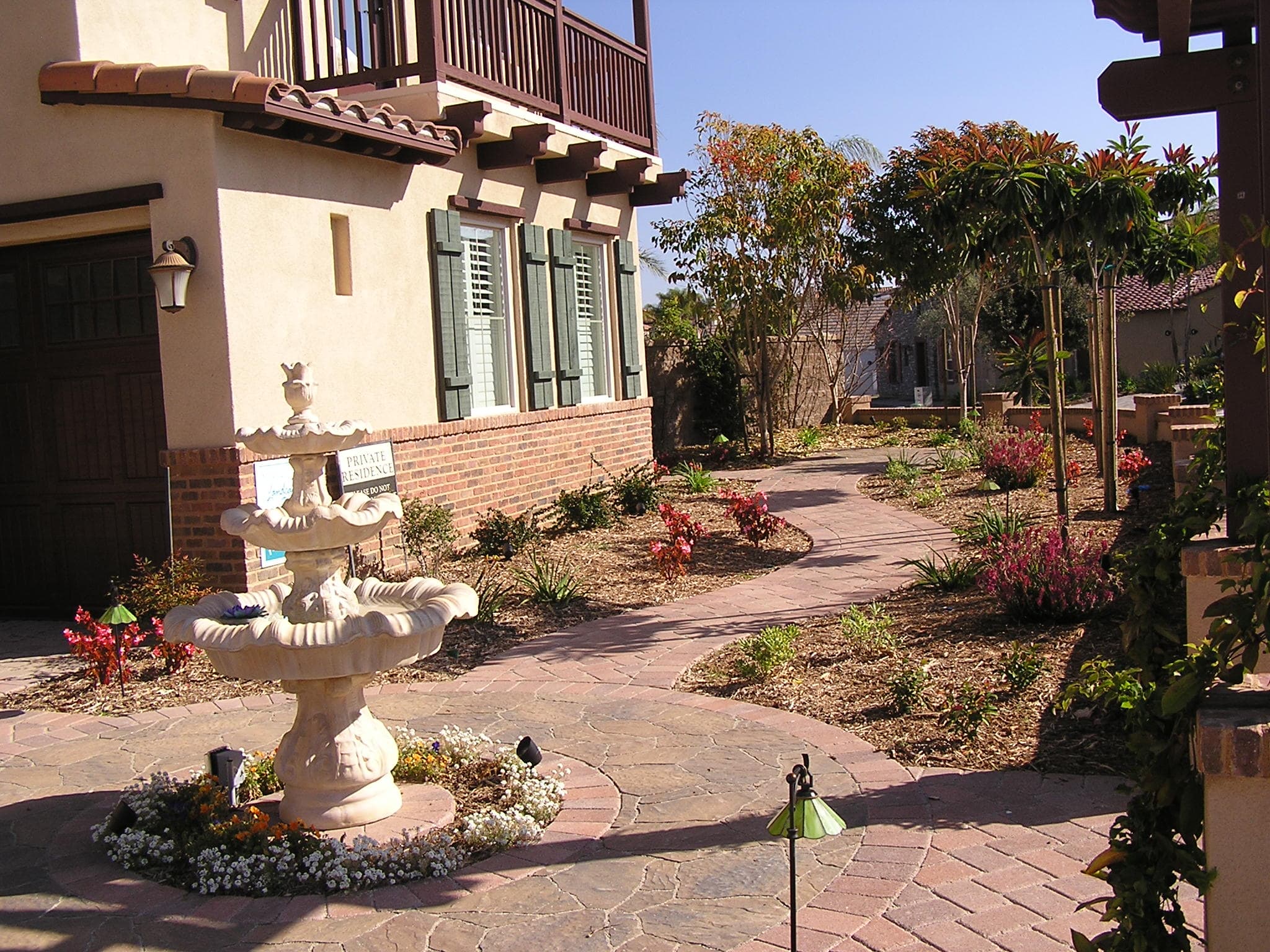 San-Diego-Courtyard-Rode-min